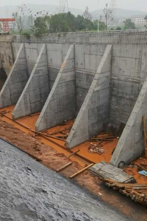 南京下关区锚杆式挡土墙