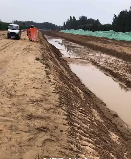南京下关区河道降水